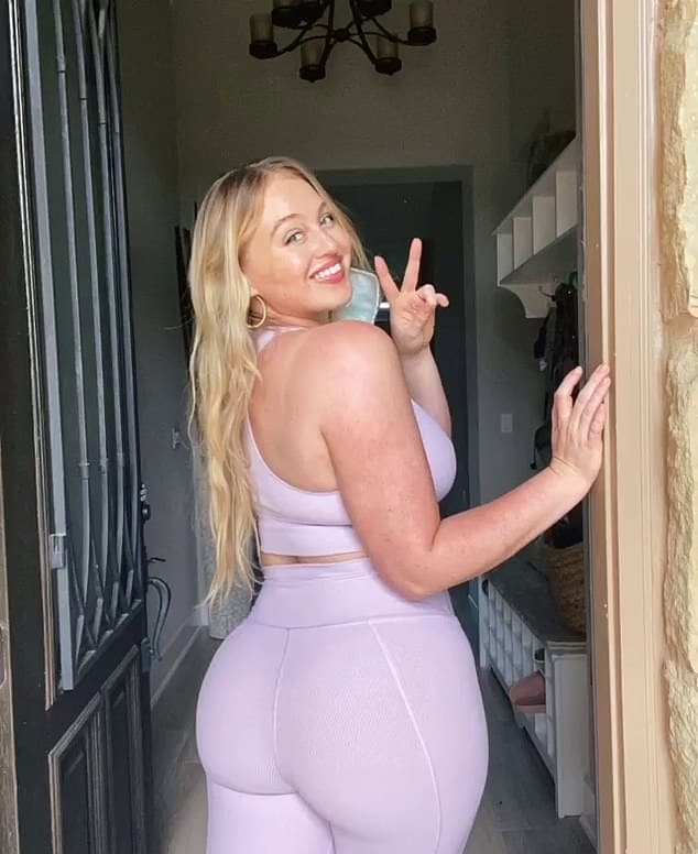 Iskra Lawrence Wiki, Biography, Personal Affairs, Boyfriend and Social Life