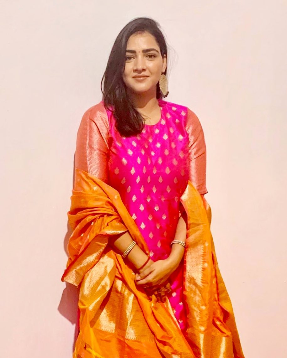 Priyanka Chaudhary Raina Husband, Profession, Net Worth, Age, Instagram, Twitter, Facebook, Children, Body Measurements, Early Life, and Parents