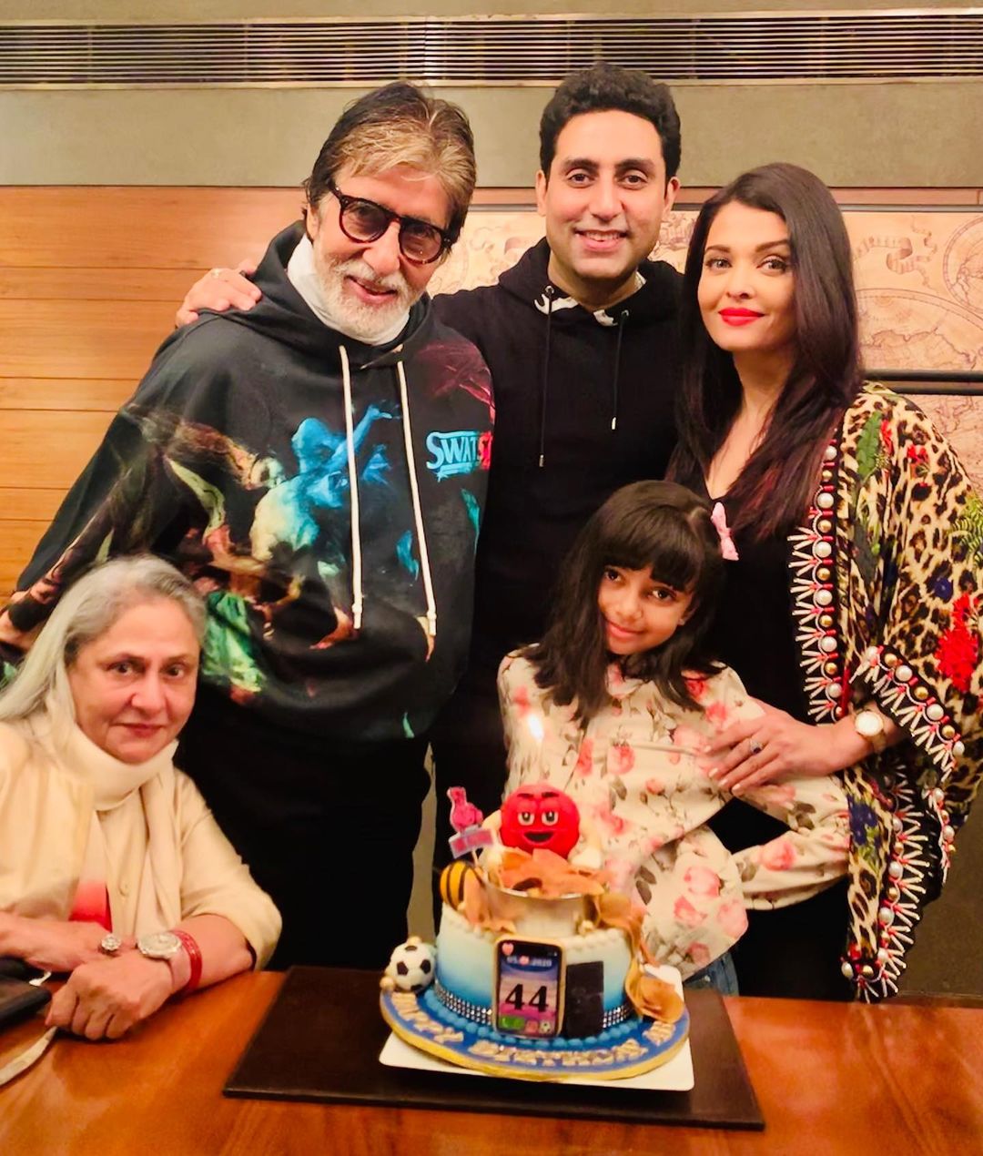 Aishwarya Rai Bachchan Bio, Family, Husband, Career, and Net Worth